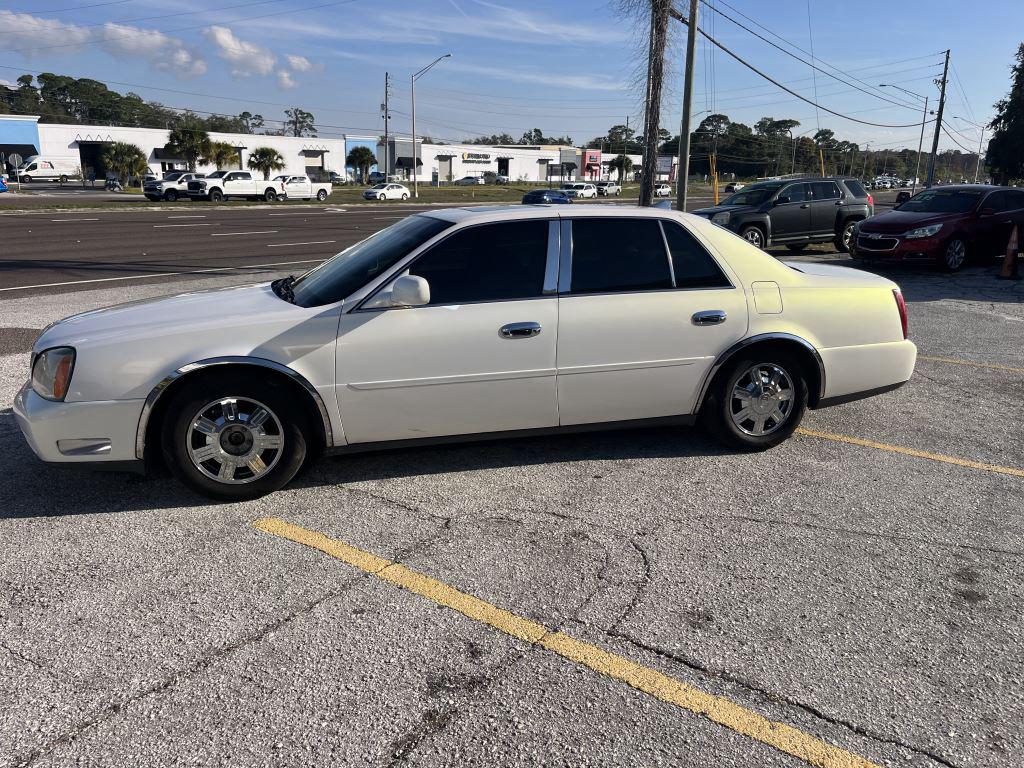 2005 Cadillac DeVille's photo