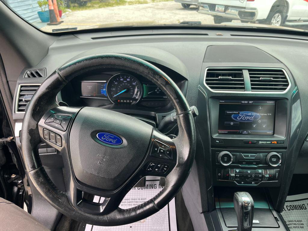 2016 Ford Explorer XLT - Photo 8