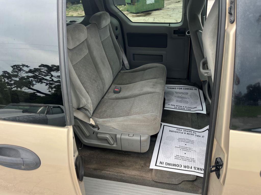 2007 Ford Freestar SE - Photo 12
