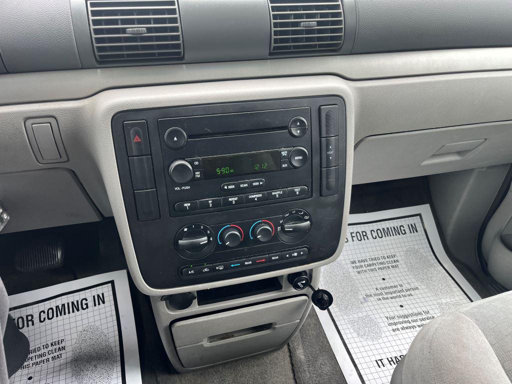 2007 Ford Freestar SE - Photo 8