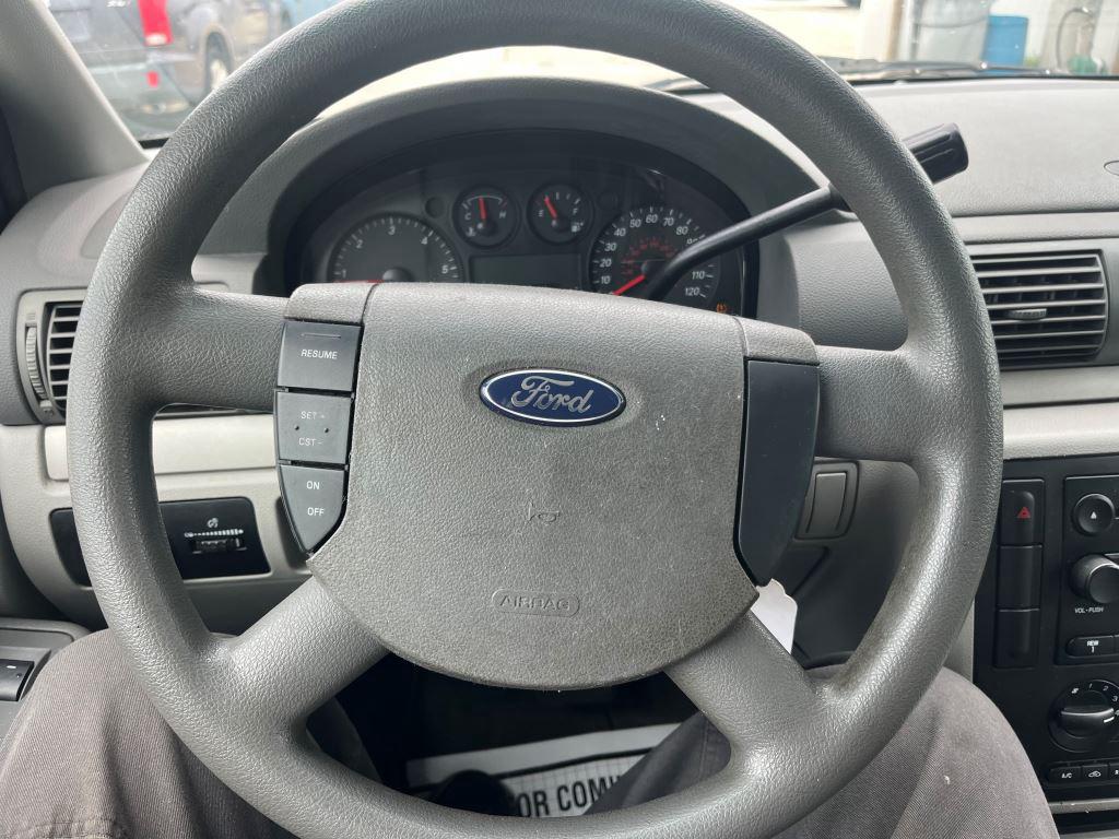 2007 Ford Freestar SE - Photo 6